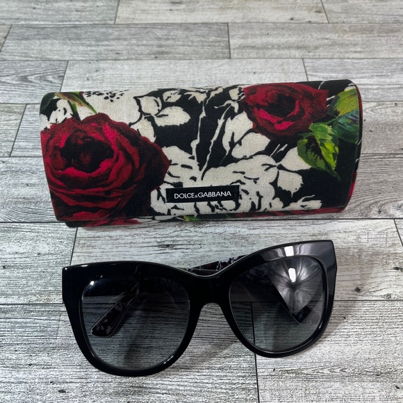 Dolce and Gabbana Sunglasses - Picture 3 of 7